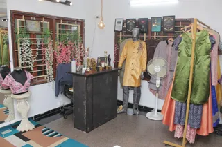 Soura By Sonu G - Bridal Boutique for Women & Men | Authentic handwork designs — photo 3