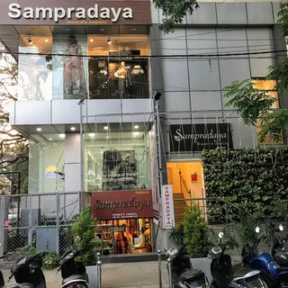 Sampradaya women’s couture — work photo 6