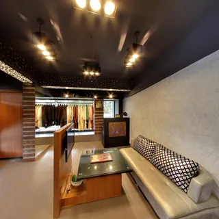 Dawood Khan Tailors and Clothiers — photo 1