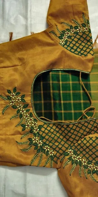 Rashmi Tailor Ladies — photo 1