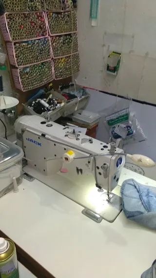 Alteration tailor — work photo 1