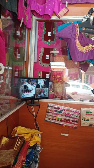 asmin new fashion ladish tailors — photo 1