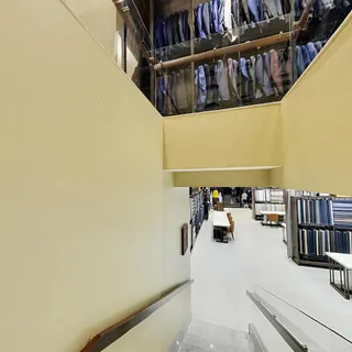 The Raymond shop — photo 2