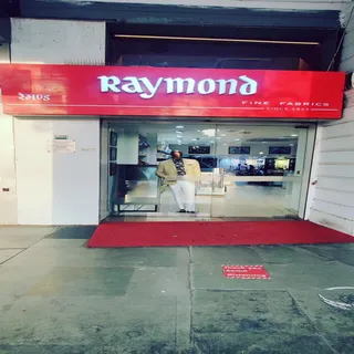The Raymond shop — work photo 7