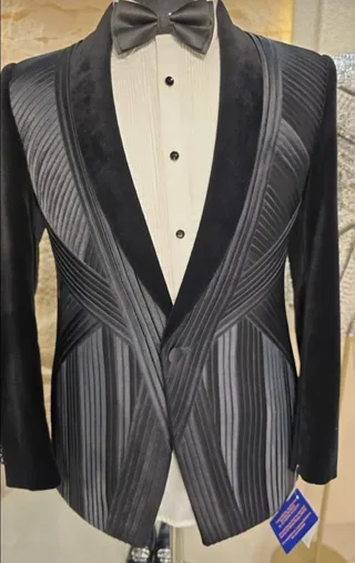 Raj Tailors/Karan khurana — photo 3