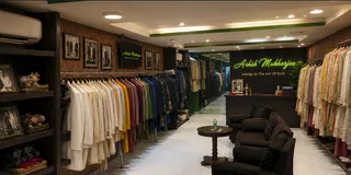 Ashish Mukherjee | Indulge On The Art Of Style | Wedding Sherwani | Indo-Western | Blazer | Tuxedo Suit | Lajpat Nagar — photo 1