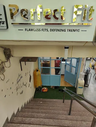 Perfect fit - best boutique in dwarka sector 19 | Women stitching in dwarka — work photo 6