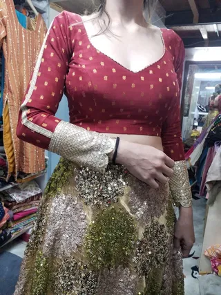 Mutiyaar Boutique - Pick-Stitch-Deliver — photo 1