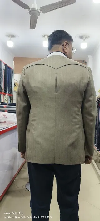 The suit maker — photo 1