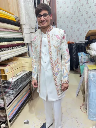 DEV Tailor and Drapers — photo 1
