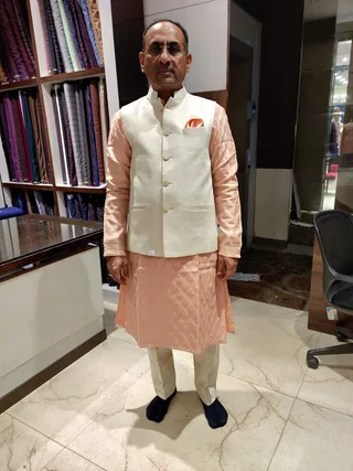 BHARAT STUDIO - Bharat Jeans - Bespoke Tailoring In Rohini — work photo 4