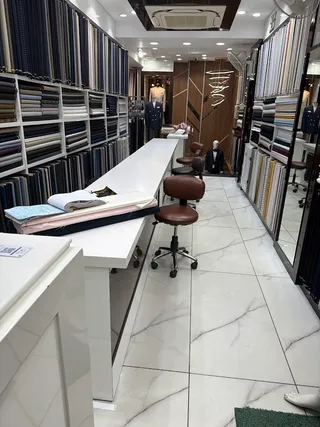 RAYMOND :- SHRIMANN (THE DESIGNER STUDIO) — photo 3