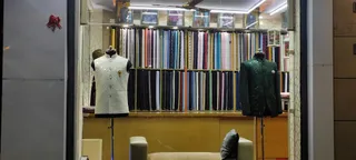 BIG BOSS TAILOR — photo 1