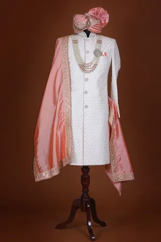 Madaan Tailors & Drappers — photo 1