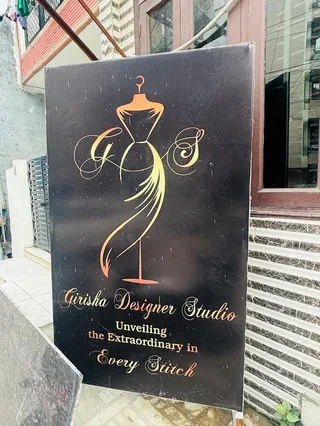 Girisha Designer Studio - Boutique in pitampura | female tailoring | Western Clothes| Indowestern Clothes — work photo 3