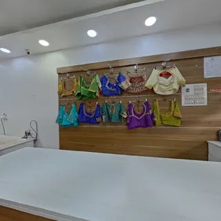 Broadway Tailors Malleswaram — photo 1