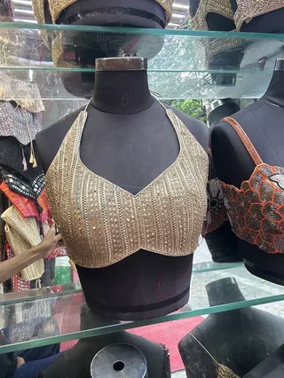 A Von tailor — photo 1