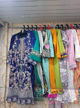 laiba ladies tailoring center — photo 2