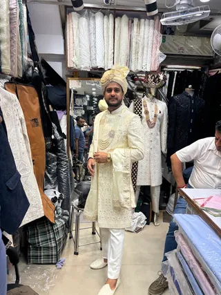 Libas Cloth Emporium & Tailors — photo 3