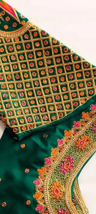 SN FASHIONER & GARMENTS — photo 3