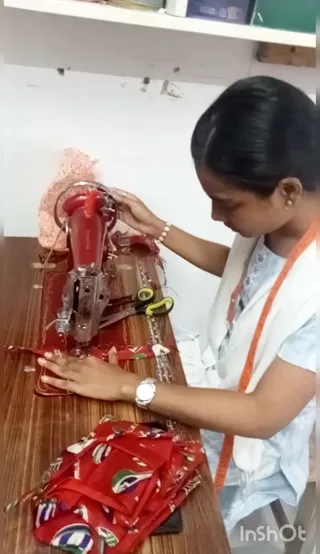 Kavi Aari & Tailoring Institute — work photo 8