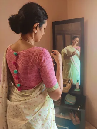 Athreya Blouses- — photo 2