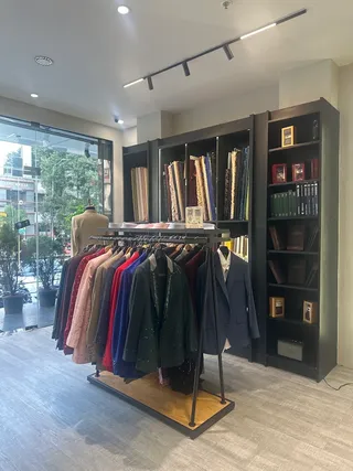 Statesman Bespoke — photo 2