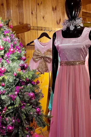 Annie Tailor — work photo 4