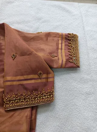 Amudha tailoring & aari work — photo 1