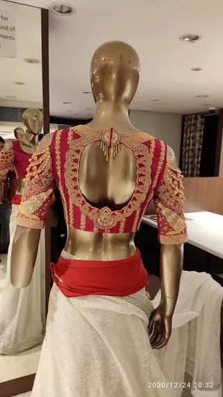 V.K Fashions Exclusive Designing & Tailoring,Tailor — photo 2