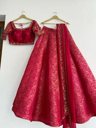 Madhavi ladies tailor — work photo 4