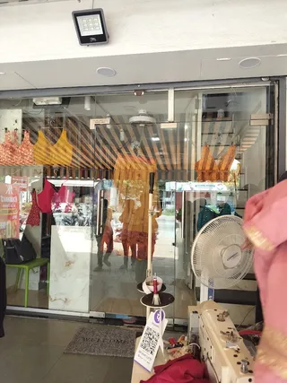 Sui Dhaga- Custom Tailoring and Matching Centre — work photo 4