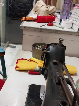 USHA LADIES TAILORS — photo 1