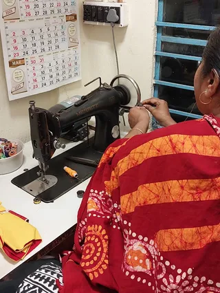 USHA LADIES TAILORS — photo 3