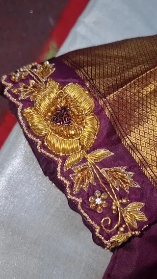 Tejaswini Maggam works & Tailoring — photo 3