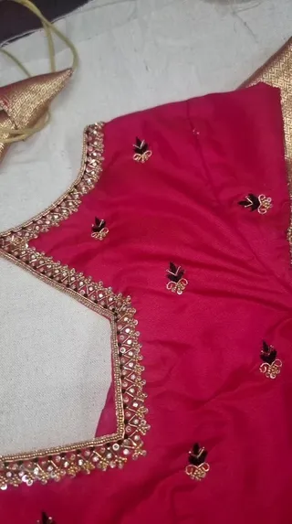 Tejaswini Maggam works & Tailoring — work photo 6