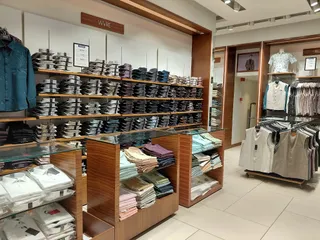 JadeBlue Menswear Store & Bespoke Tailoring - Ellisbridge, Ahmedabad — work photo 7