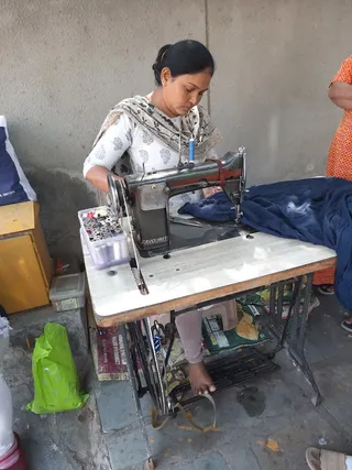 Ladies Tailor — photo 1