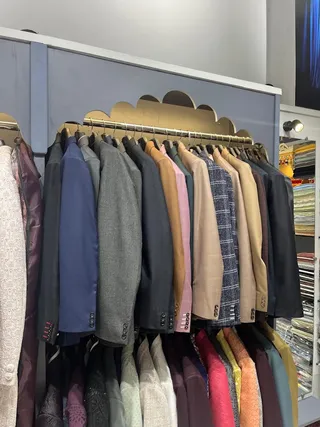 AMPLE TAILORS TOUCH — photo 1