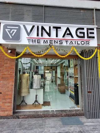 Vintage The Mens Tailor — photo 2