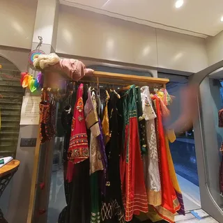 Fabura Boutique || Best Clothing Shop | Ladies Clothing Boutique | Ladies Tailor in Prahladnagar Ahmedabad — photo 1