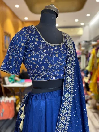 Fabura Boutique || Best Clothing Shop | Ladies Clothing Boutique | Ladies Tailor in Prahladnagar Ahmedabad — work photo 5