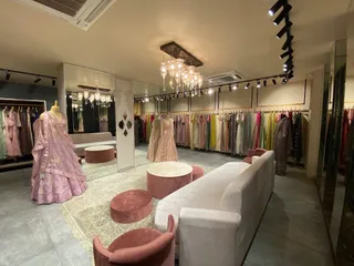 House Of Armuse — work photo 3