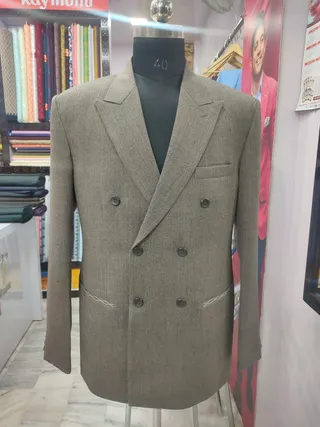 Raymond Designer Textiles Tailor & Drapers. — photo 1