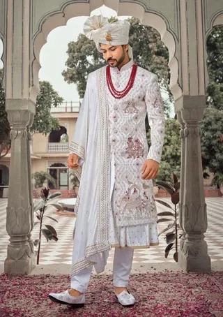 Laat Sahab Fabrics and Tailor (Tailored for Elegance, Styled for Royalty) — photo 1
