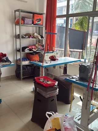 Alteration shop — photo 2