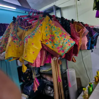 Vijaya boutique ladies tailor — photo 1