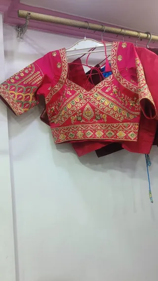 New Sky Ladies Tailor — photo 3