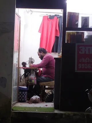 Arzoo Ladies Tailors — photo 1