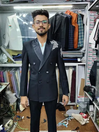 CHOICE TAILORS & CLOTH POINT — photo 3